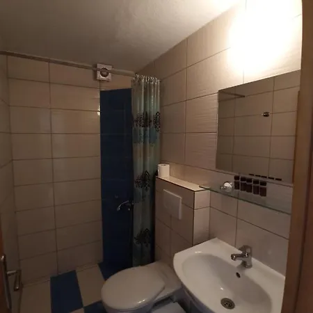 Cosmos Apartmanhotel *