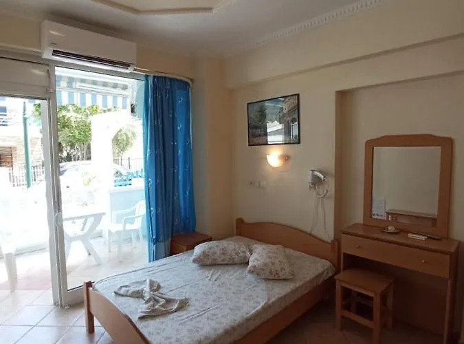 Apartahotel Cosmos Olympiakí Aktí